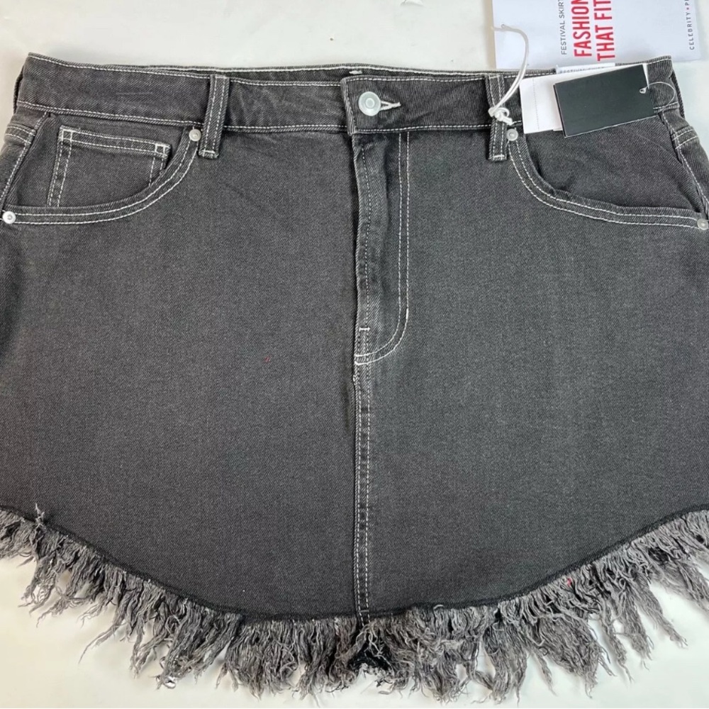 Celebrity Pink Black Denim Mini Skirt Raw Hem Festival Rave Western
